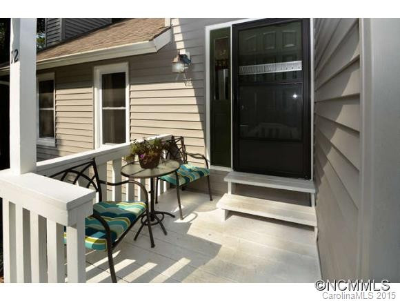 12 New Bern Drive - Photo 2