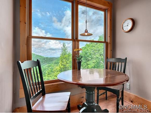 2 ROCK SPRINGS LN - Photo 6