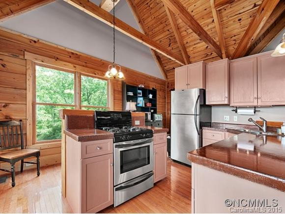 2 ROCK SPRINGS LN - Photo 7