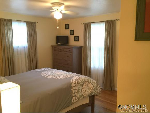 200 Oak Terrace - Photo 11