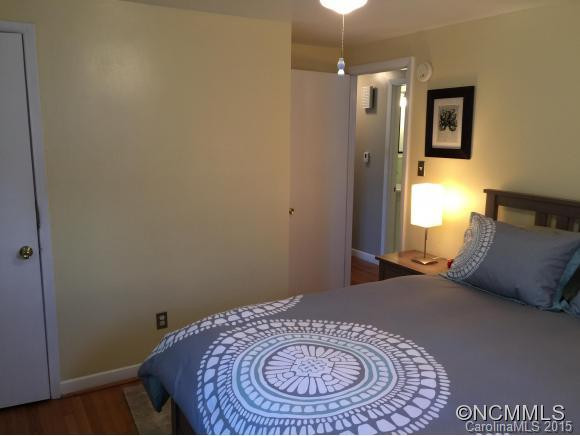 200 Oak Terrace - Photo 12