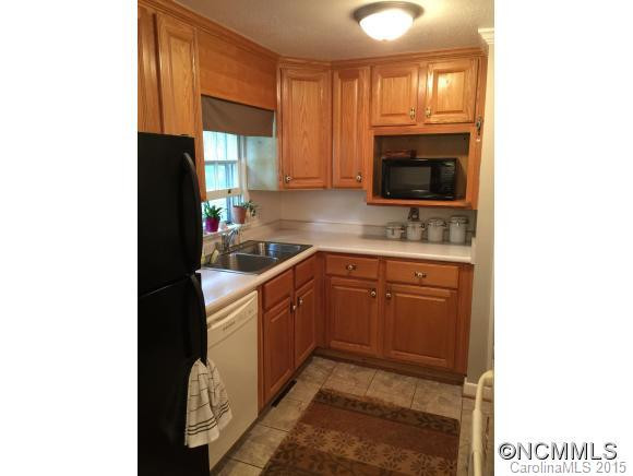 200 Oak Terrace - Photo 8