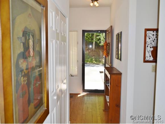 305 PINEY MOUNTAIN DRIVE R1 - Photo 2