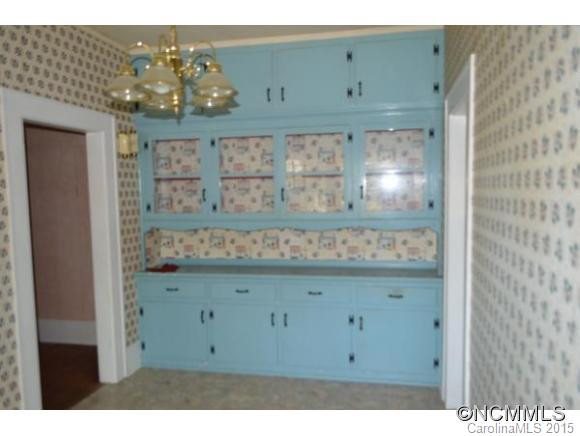 1711 Clairmont Drive - Photo 8