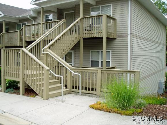 710 Carlyle Way - Photo 2