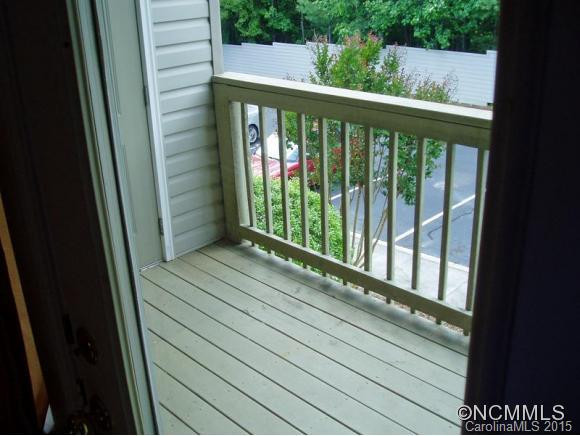 710 Carlyle Way - Photo 16