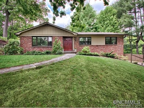 23 SAREVA PLACE