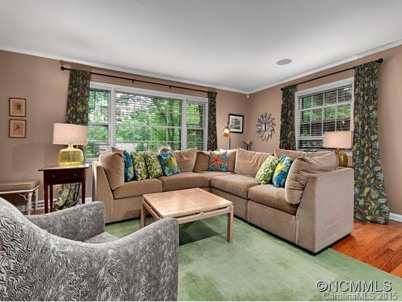 23 SAREVA PLACE - Photo 3