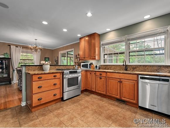 23 SAREVA PLACE - Photo 9