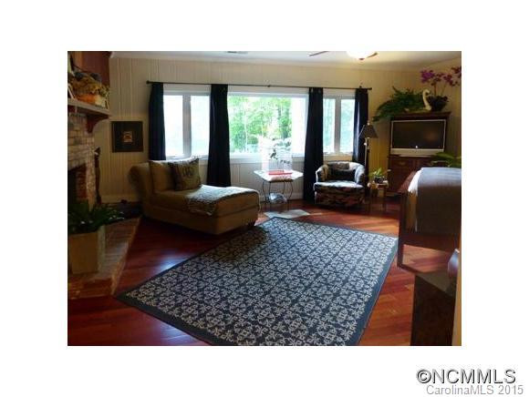 2437 Hunting Country Road - Photo 17