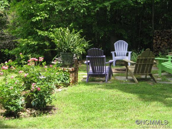2437 Hunting Country Road - Photo 5