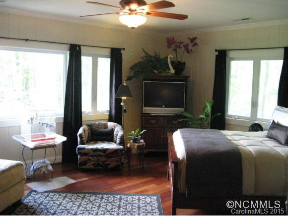 2437 Hunting Country Road - Photo 9