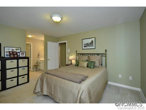 609 Woodfield - Photo 13