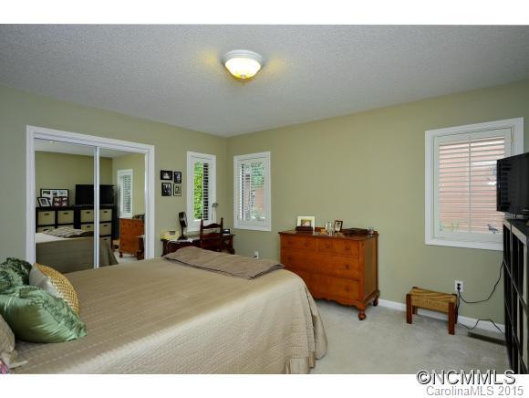 609 Woodfield - Photo 14