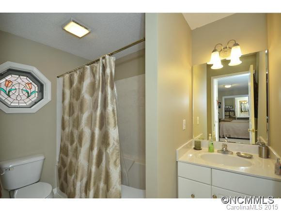 609 Woodfield - Photo 15