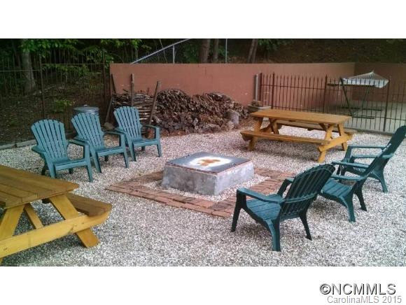 609 Woodfield - Photo 24