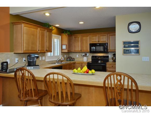 609 Woodfield - Photo 5