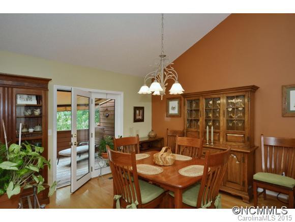 609 Woodfield - Photo 6