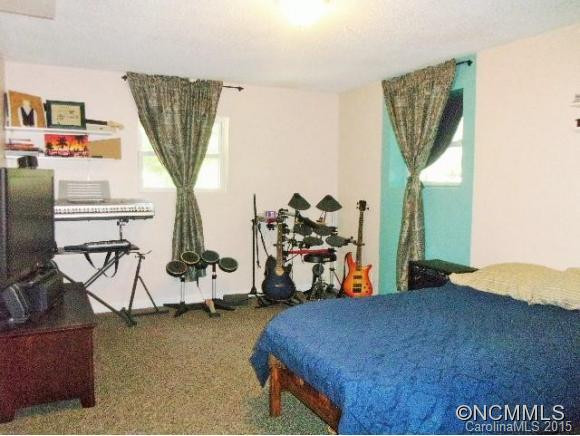 1 Spring Valley Court - Photo 10