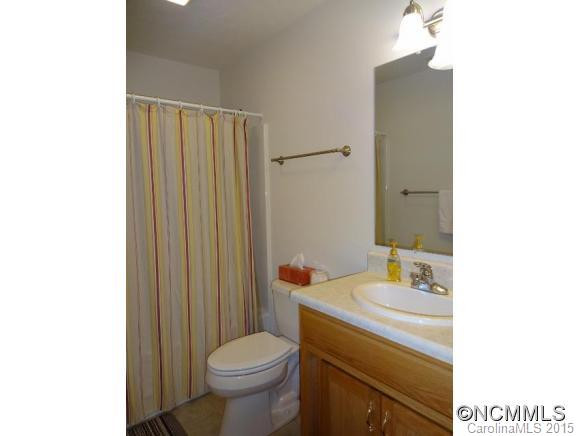 232 KATIE JANE DRIVE - Photo 7