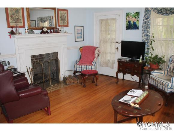 190 Pleasant Street - Photo 2