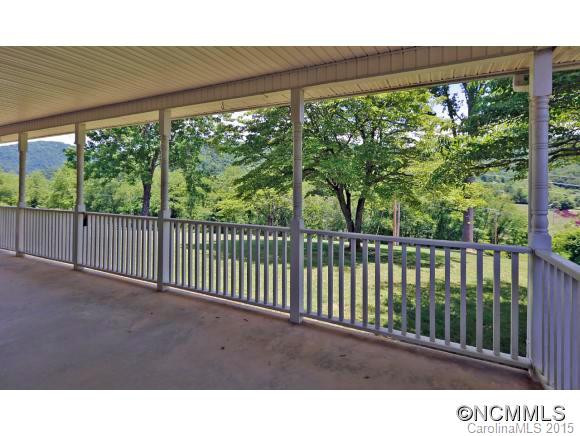 1991 Beaverdam Road - Photo 2