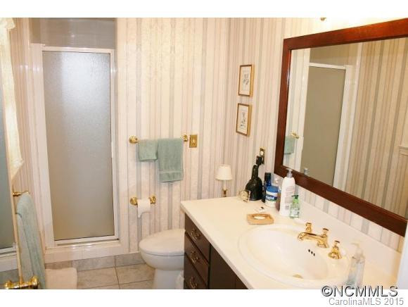 143 COLONIAL DRIVE - Photo 11