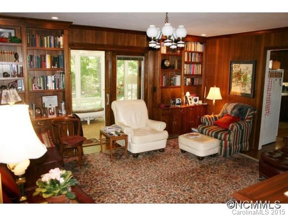 143 COLONIAL DRIVE - Photo 9