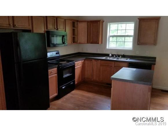 119 Dellwood Avenue - Photo 2