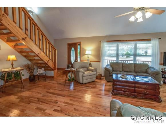 116 Joy Lane - Photo 6