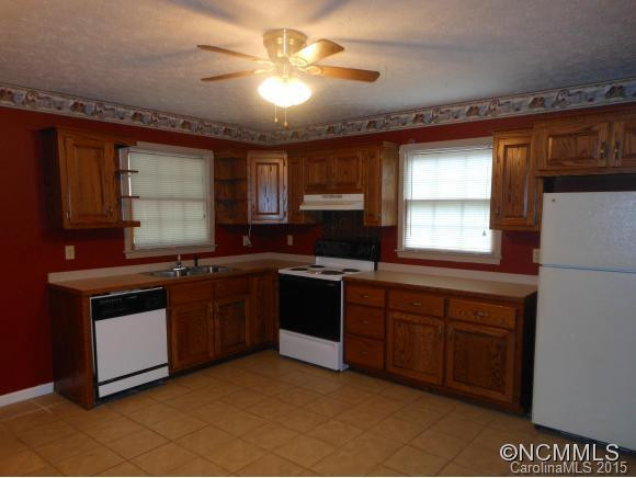 244 Lightning Bug Lane - Photo 2