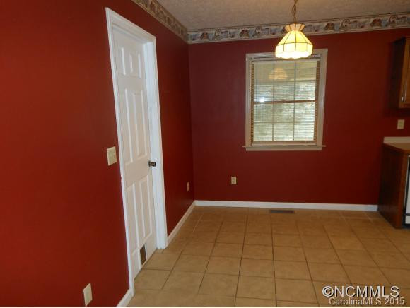 244 Lightning Bug Lane - Photo 5