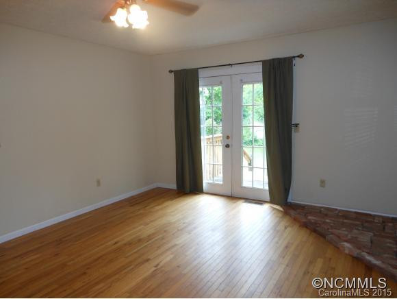 244 Lightning Bug Lane - Photo 7