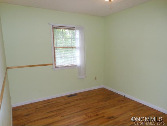 244 Lightning Bug Lane - Photo 10