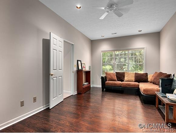 361 LAUREL PARK PLACE - Photo 14