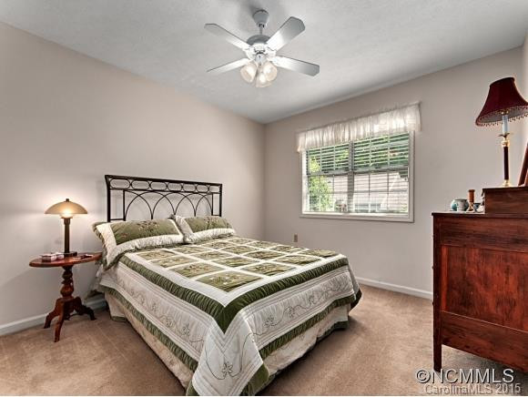 361 LAUREL PARK PLACE - Photo 17