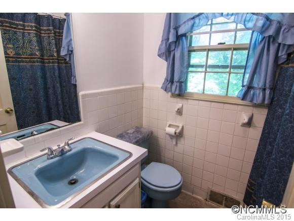6 Mayfair Drive - Photo 18