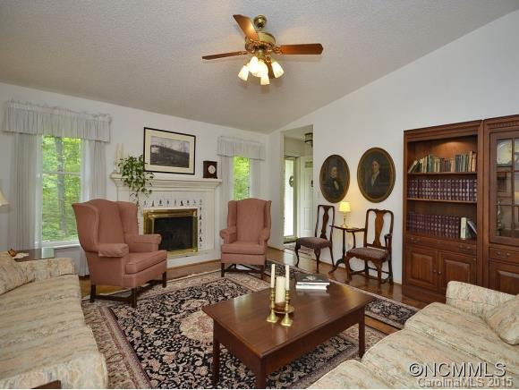 505 OAKWILDE DRIVE - Photo 2
