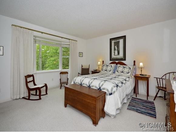 505 OAKWILDE DRIVE - Photo 9