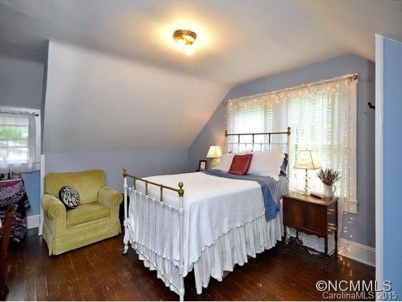 109 EASTWOOD - Photo 12