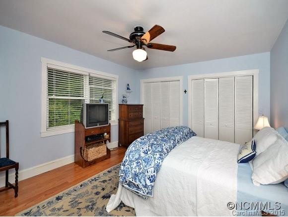 109 EASTWOOD - Photo 10