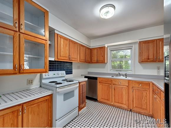 33 MONTE VISTA ROAD - Photo 8