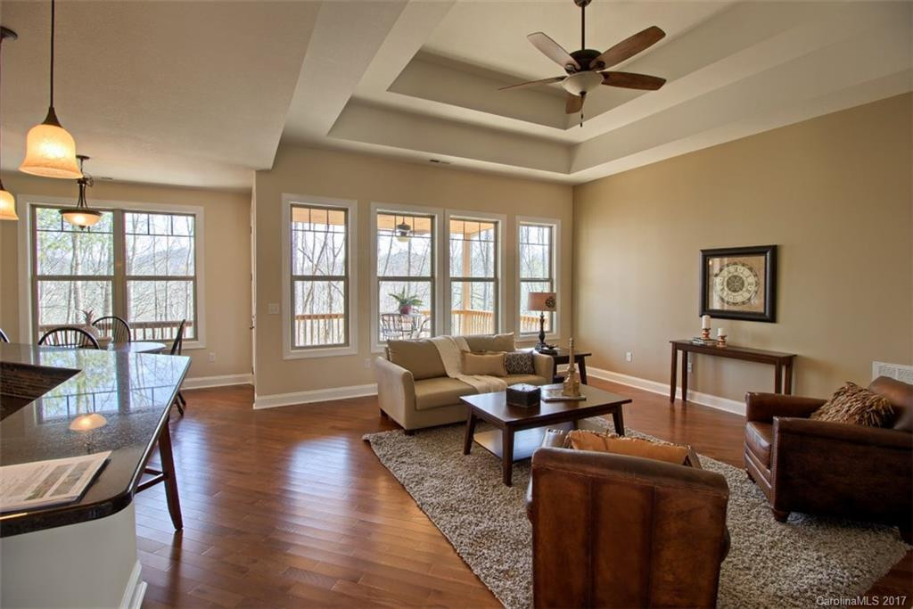 210 Horse Shoe Ridge Trail - Photo 2