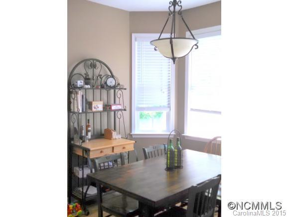 108 Woodcreek - Photo 10