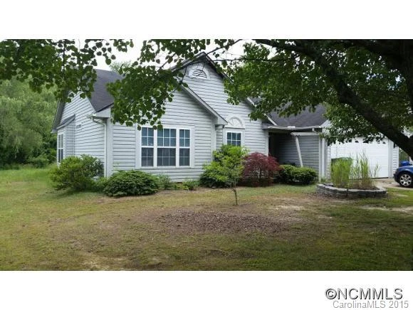 1042 Thorncrest Dr.