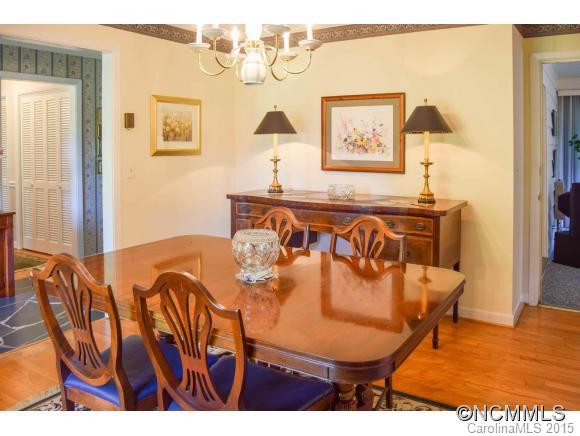 110 Hawthorn Drive - Photo 7