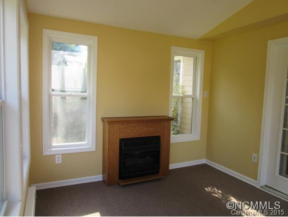 93 LEE DRIVE - Photo 6