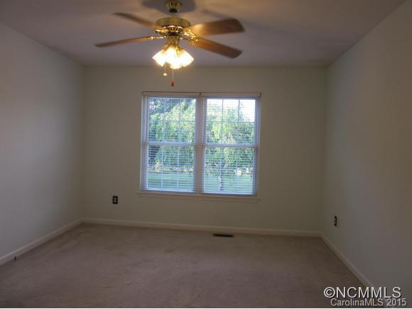 93 LEE DRIVE - Photo 10