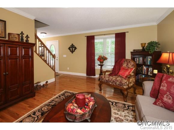 115 Friendly Lane - Photo 8