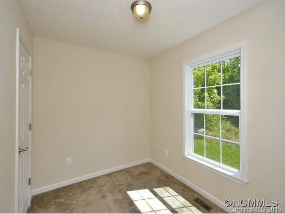 88 NEWBERRY DRIVE - Photo 7